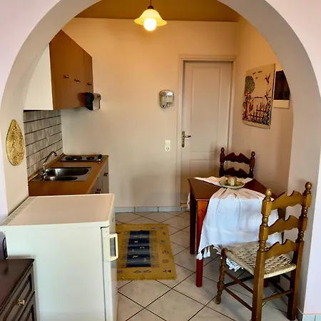Natasa Kythera 3*