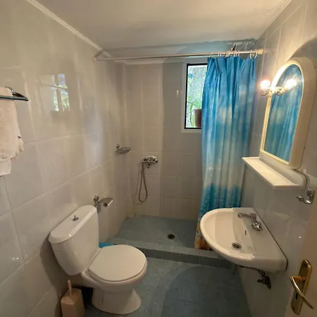 Natasa Kythera Aparthotel Kythira Town